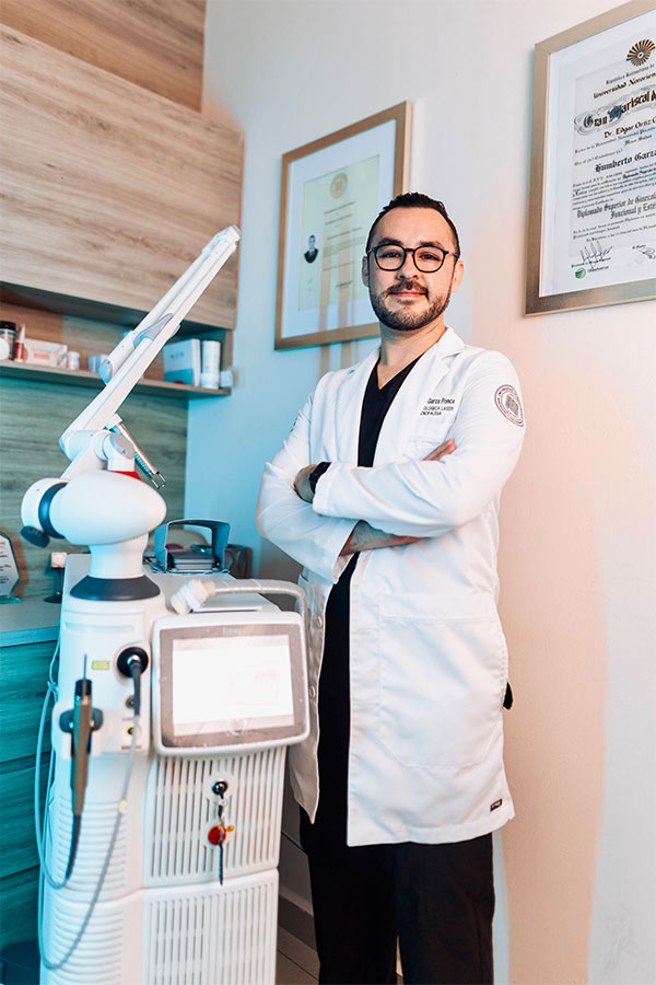 Dr. Humberto Garza Ponce